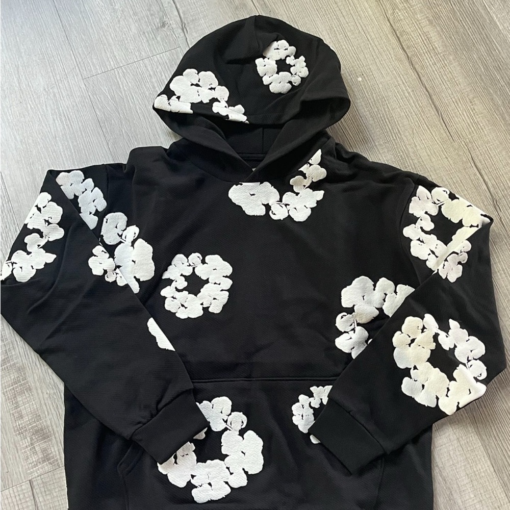 Floral Black Hoodie Sweater